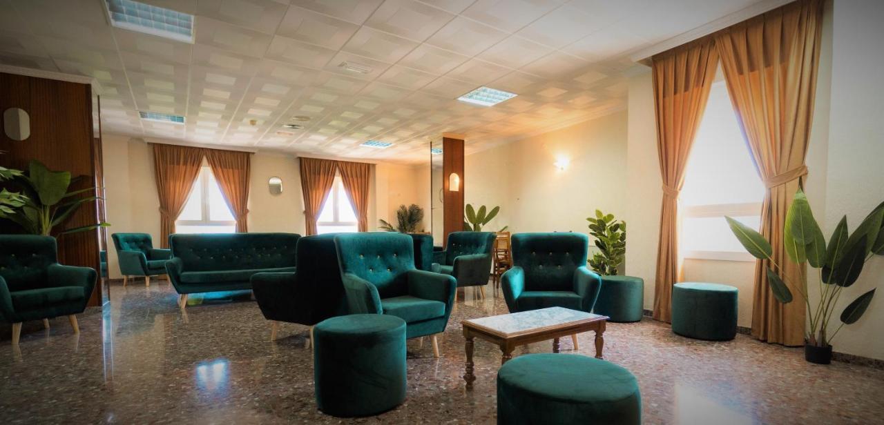 Hotel Roig ベナサル エクステリア 写真